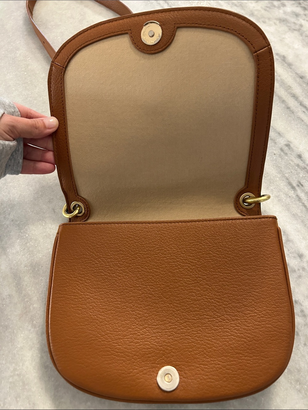 See by Chloé Hana Small Crossbody Bag  Caramello Brown Tan Suede Leather - Picture 5 of 13